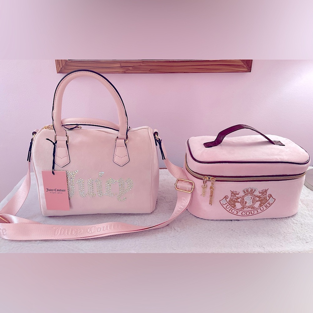 Juicy Couture Powder blush obsession satchel and make up train case